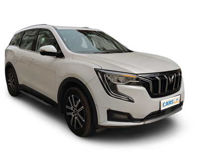 Mahindra XUV700-img
